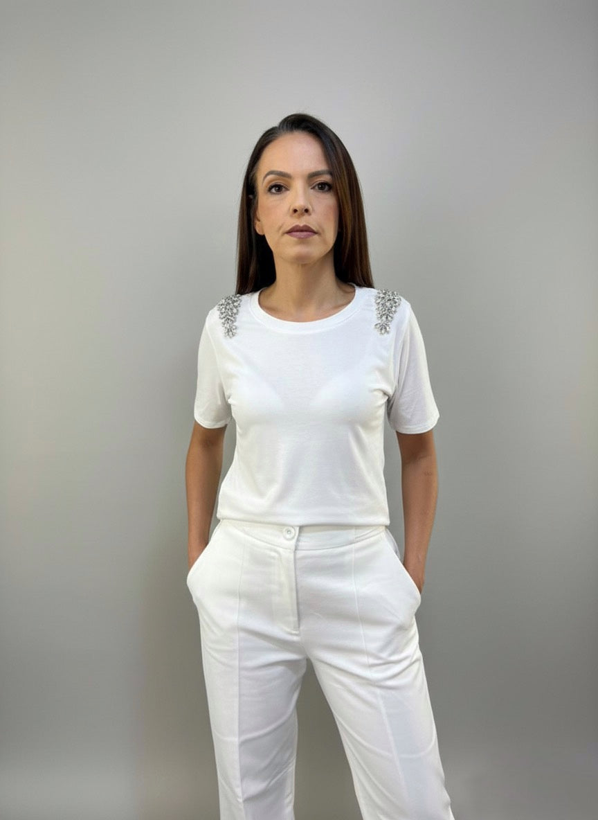 Camiseta Detalhe Pedraria